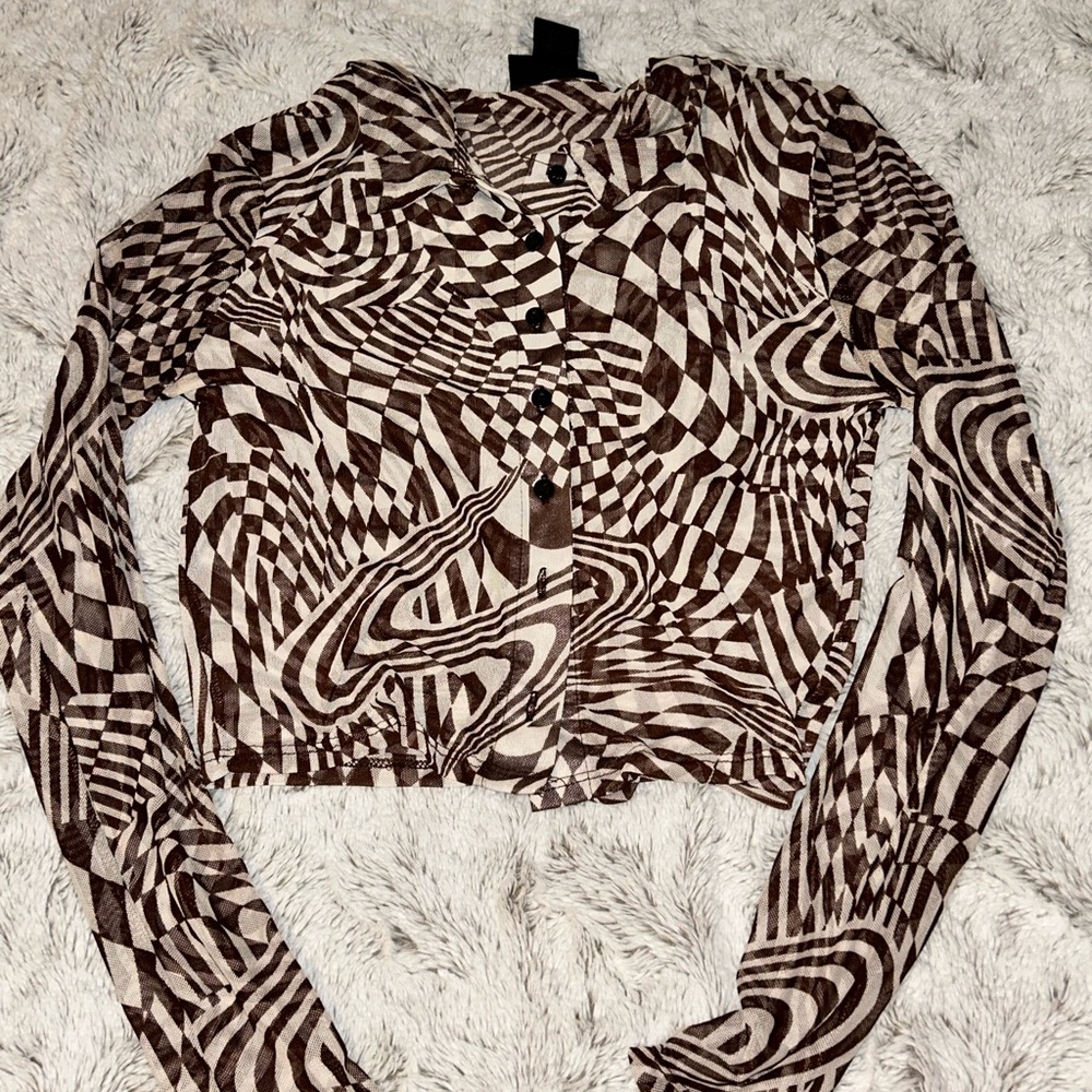Patterned shirt button up size small